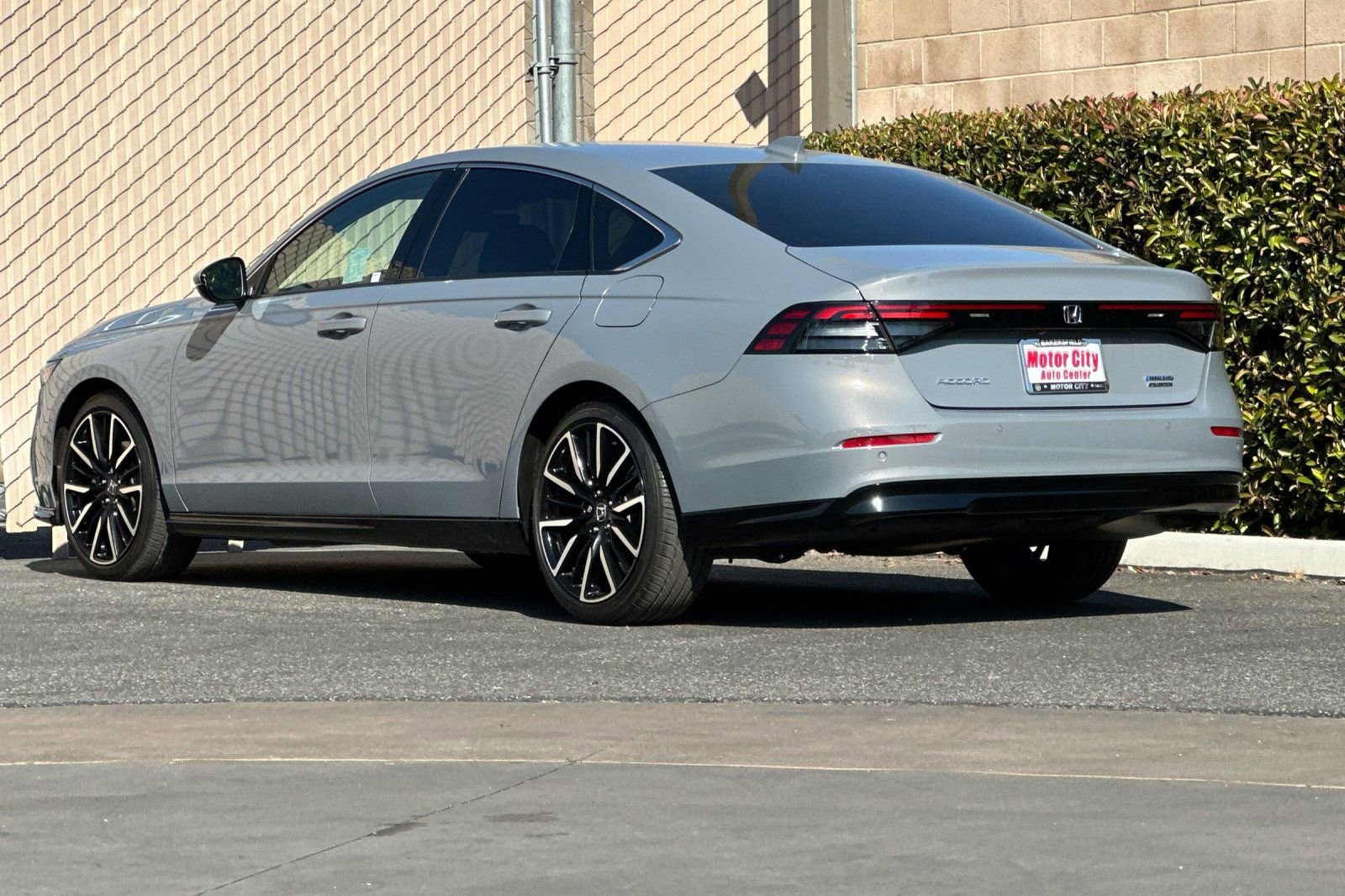 Used 2024 Honda Accord Touring image 6