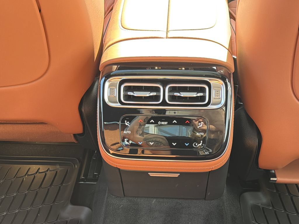 New 2026 Mercedes-Benz S 580 4MATIC Sedan image 17
