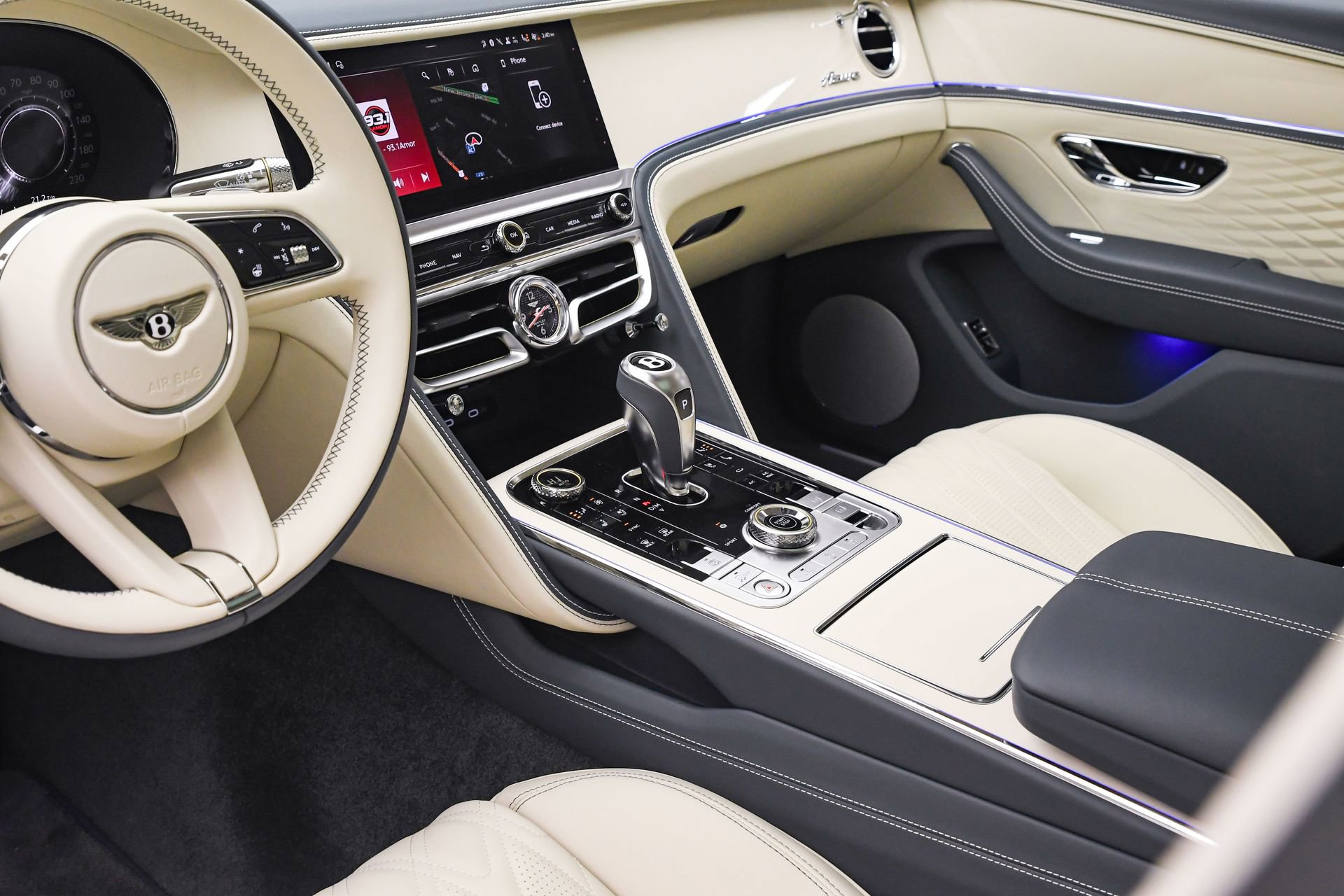 New 2026 Bentley Flying Spur Plug-In Hybrid AWD/4WD image 35