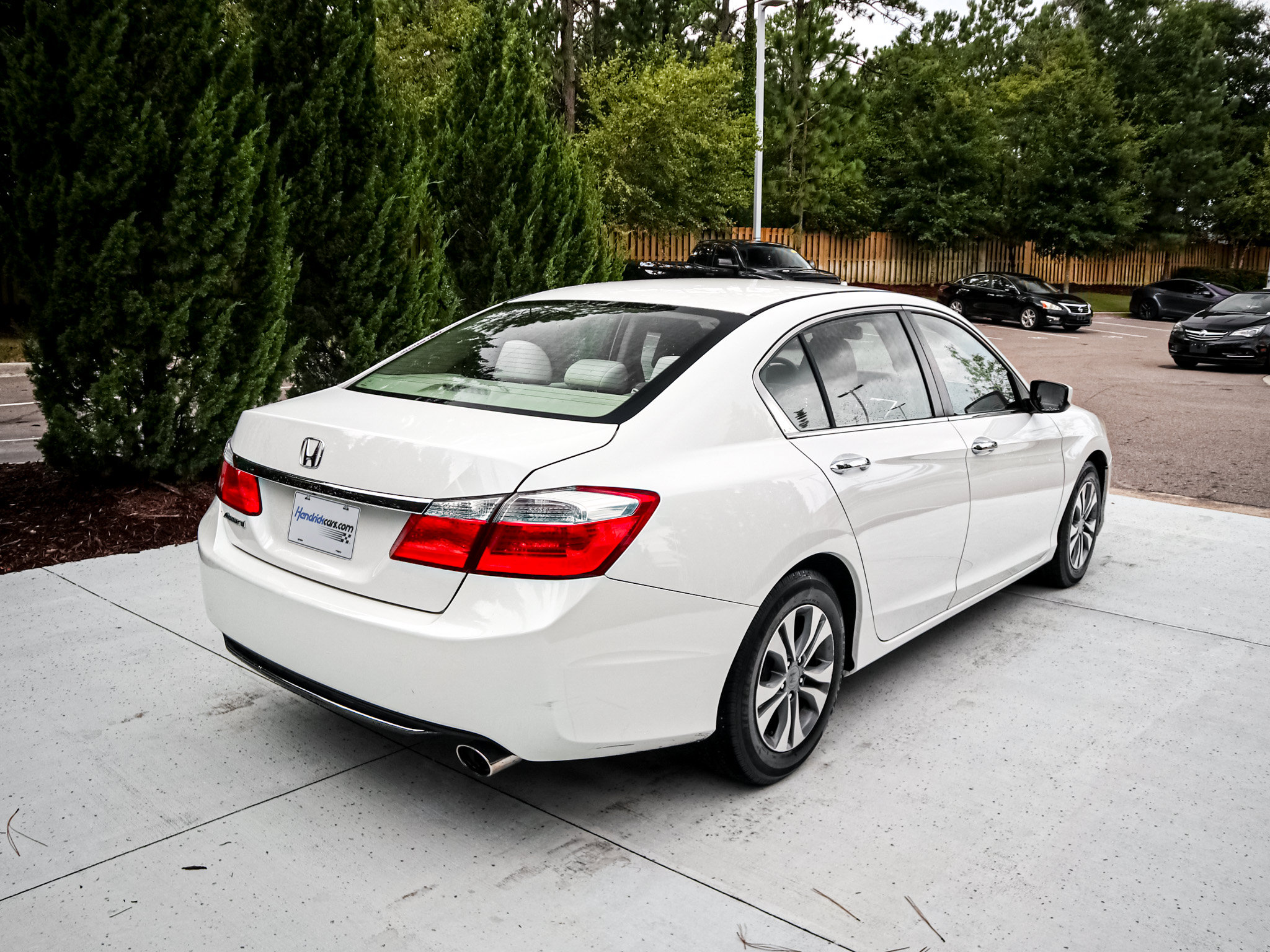 Used 2015 Honda Accord LX image 11