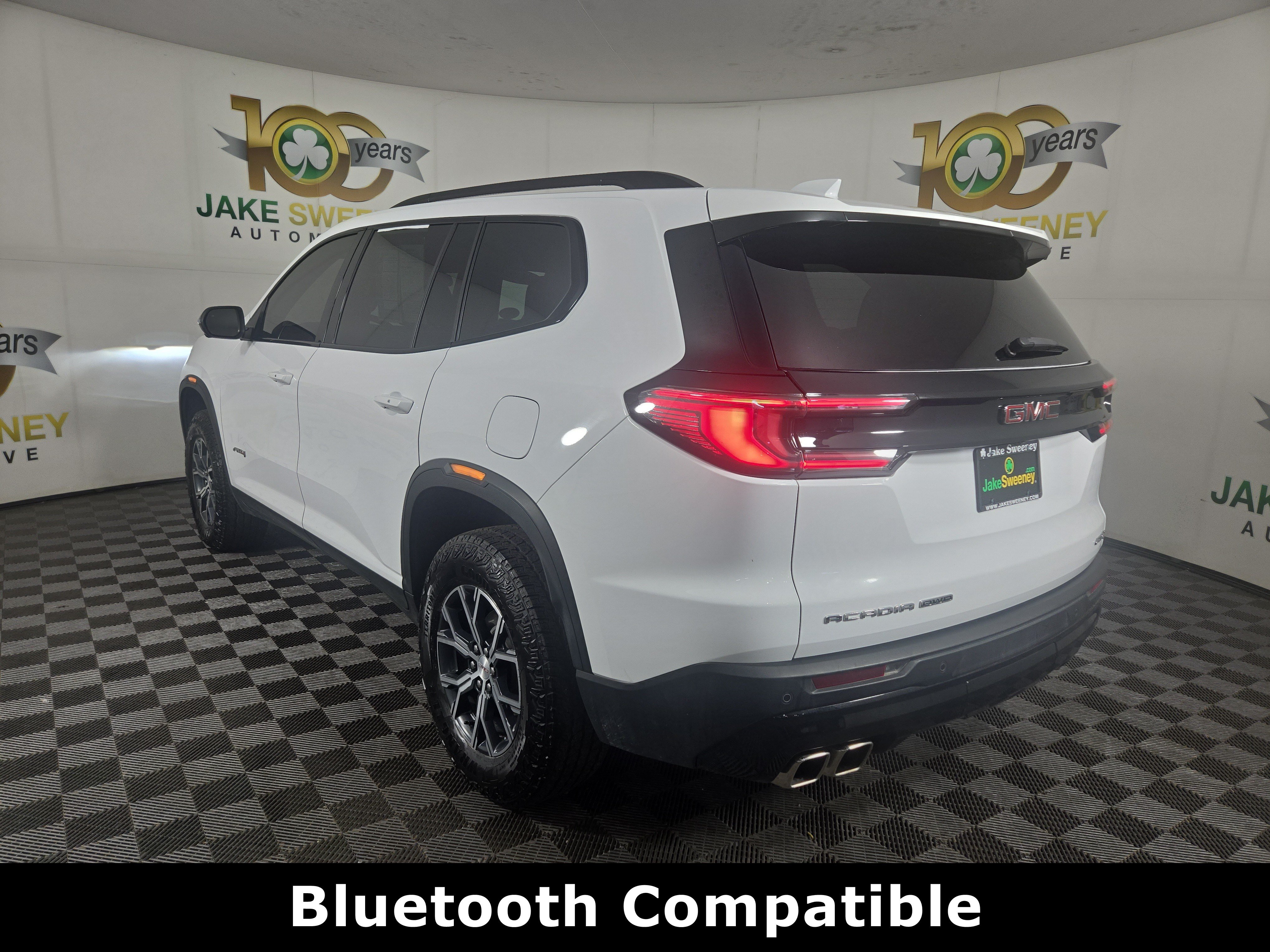Used 2025 GMC Acadia AT4 w/ Luxury Package AWD/4WD image 6