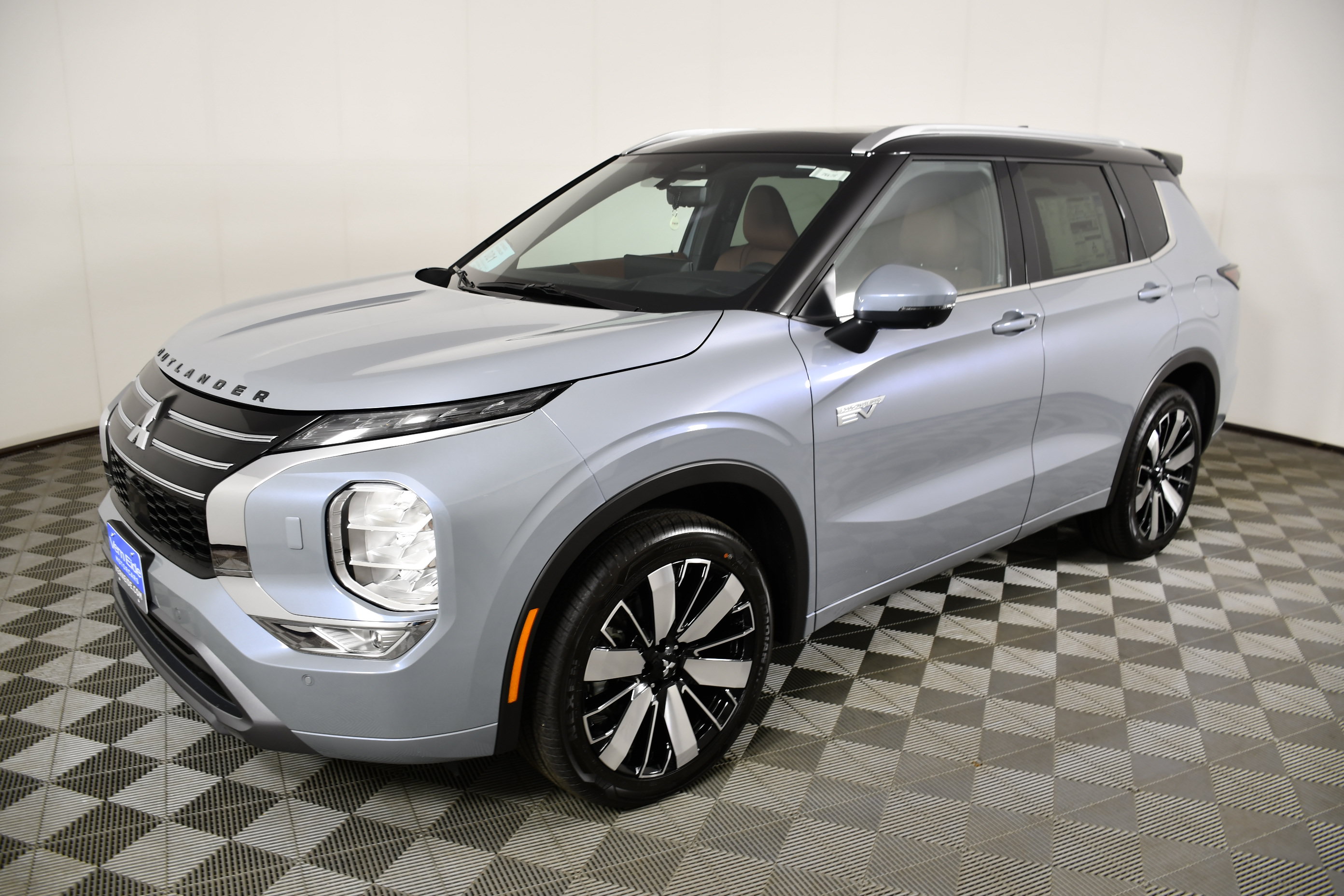New 2026 Mitsubishi Outlander SEL AWD/4WD image 10
