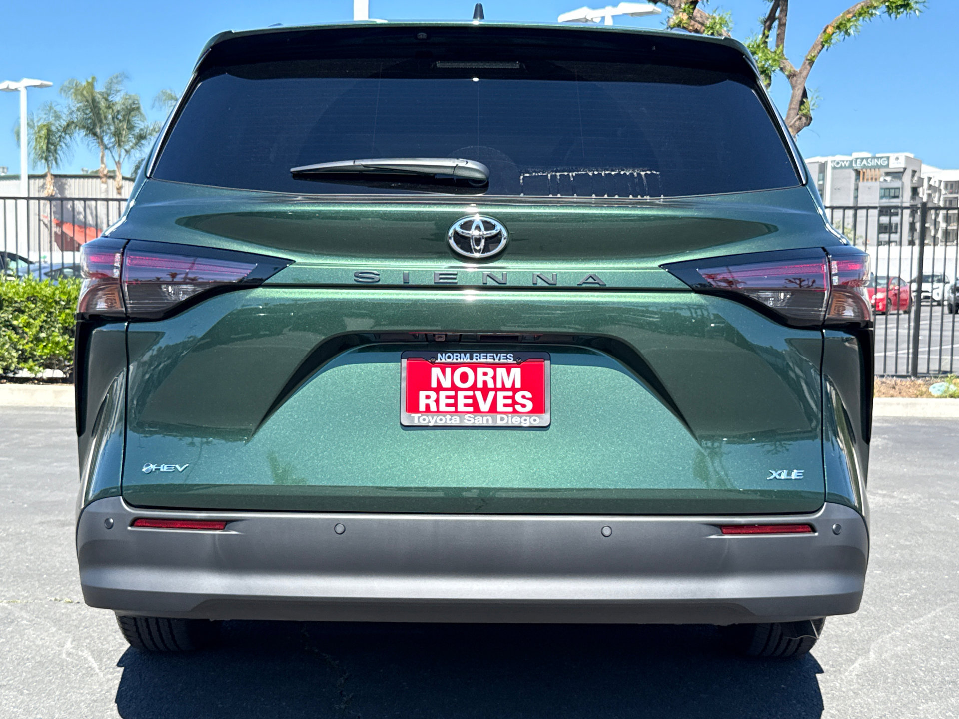 Certified 2026 Toyota Sienna XLE image 12