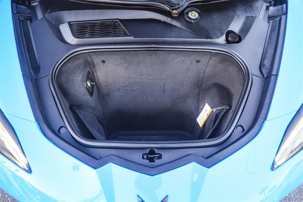 Used 2023 Chevrolet Corvette Stingray Coupe w/ Z51 Performance Package image 23