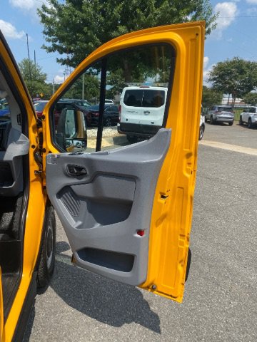 Used 2019 Ford Transit 150 XL RWD image 15