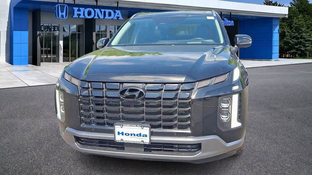 Used 2024 Hyundai Palisade Limited AWD/4WD image 3