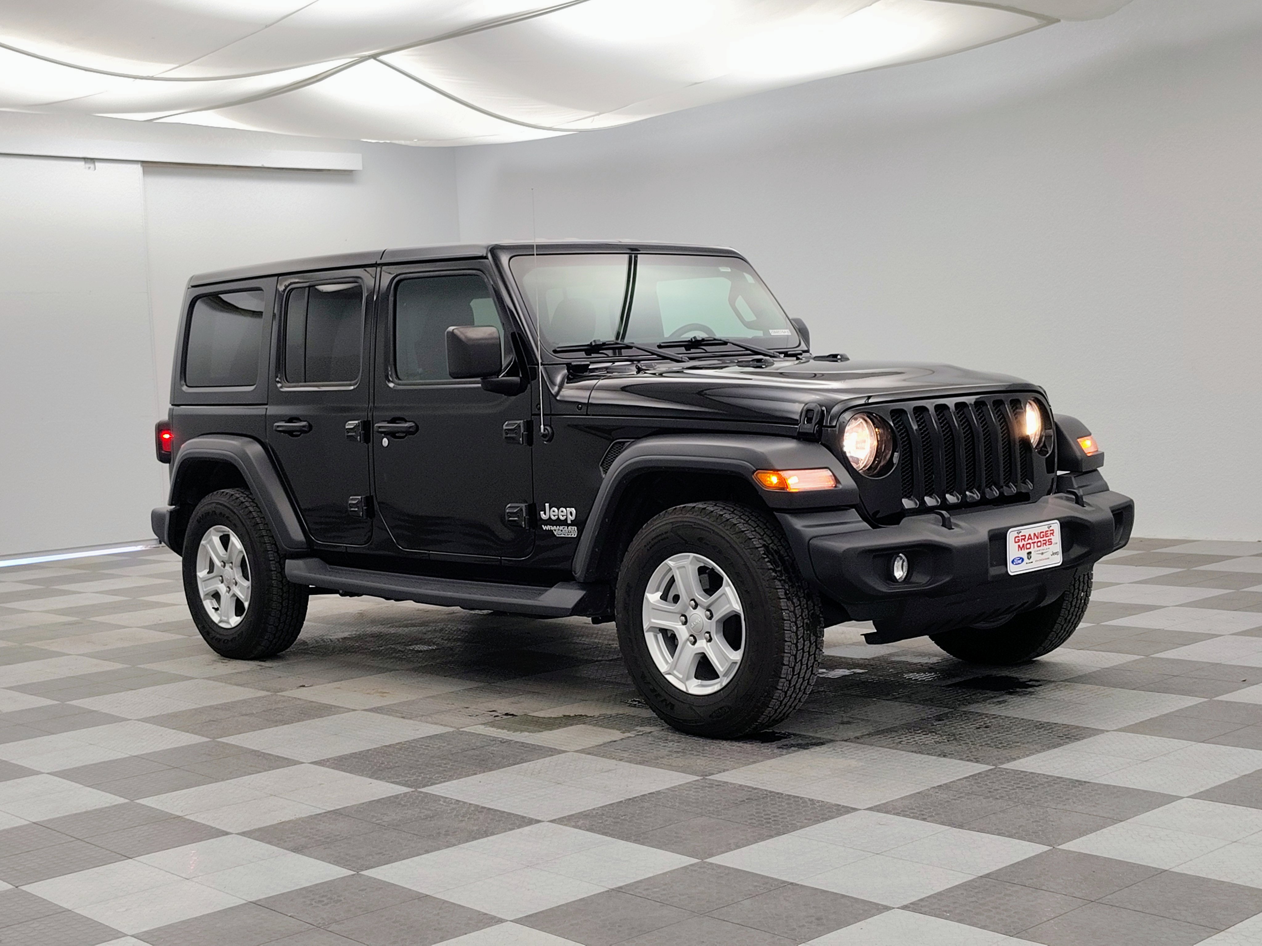 Used 2018 Jeep Wrangler Unlimited Sport S