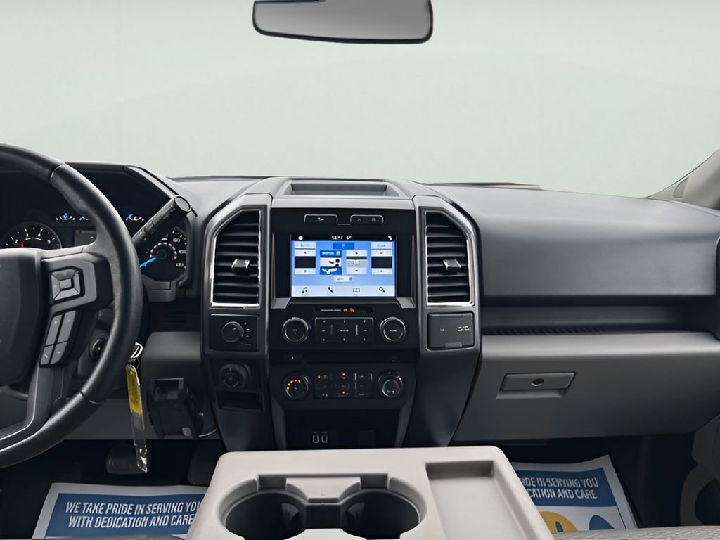 Used 2016 Ford F150 XLT w/ Equipment Group 302A Luxury image 16