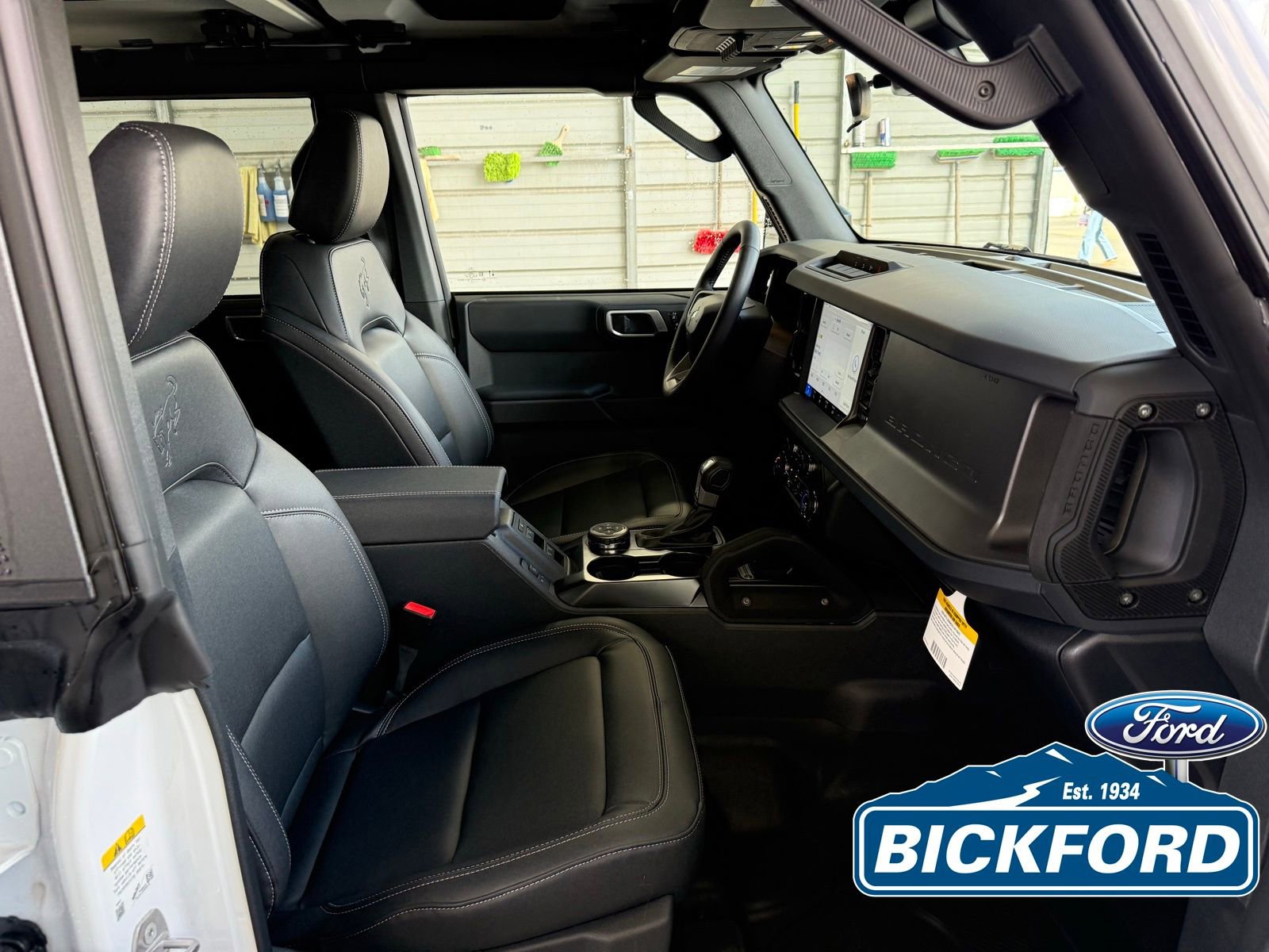 New 2026 Ford Bronco Big Bend w/ Black Diamond Package AWD/4WD image 10