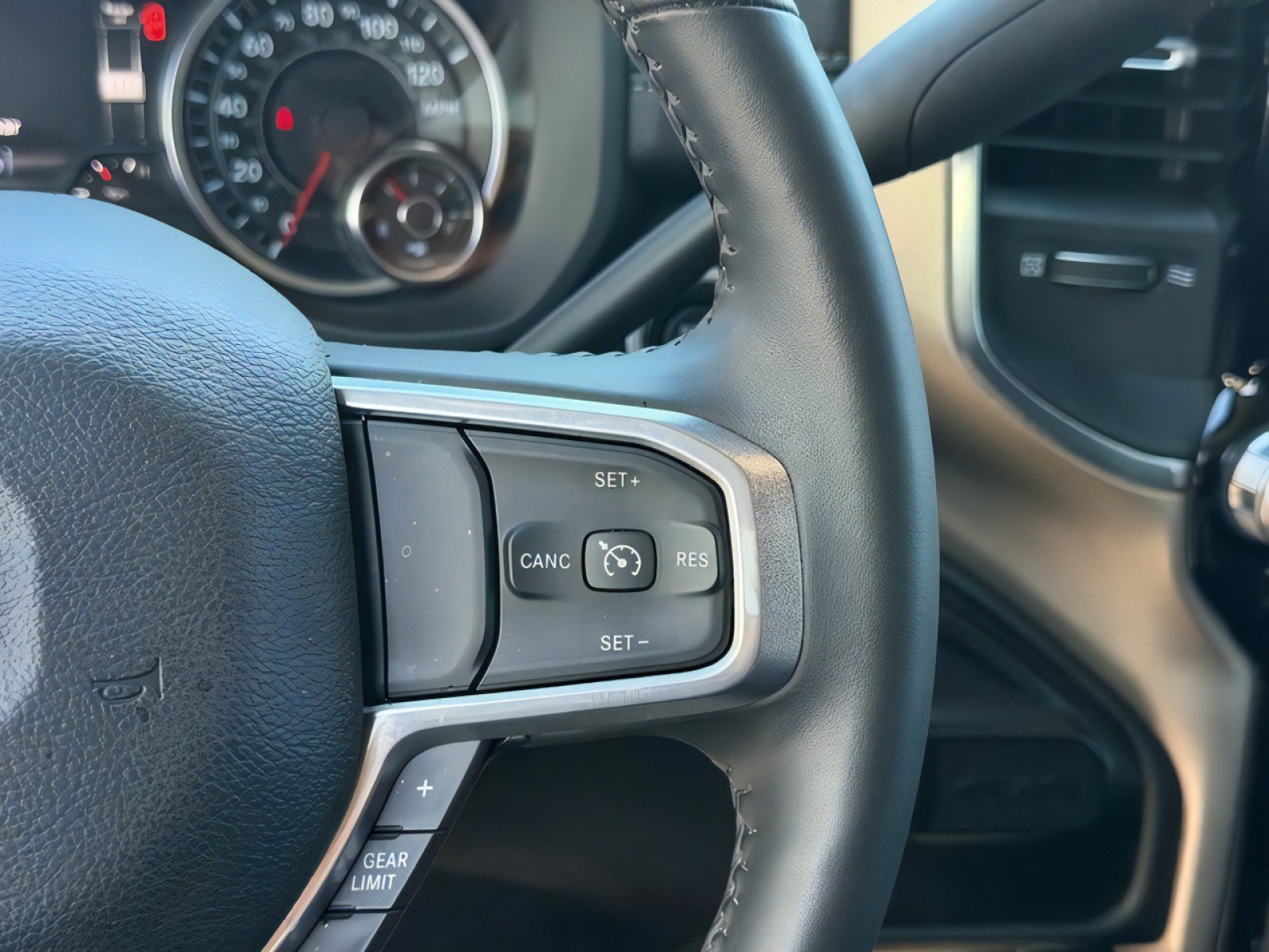 Used 2023 RAM 2500 Laramie image 22