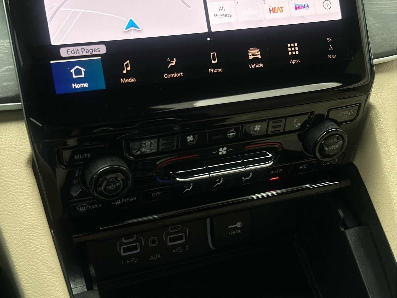 New 2025 Jeep Grand Cherokee L Limited w/ Luxury Tech Group II AWD/4WD image 40