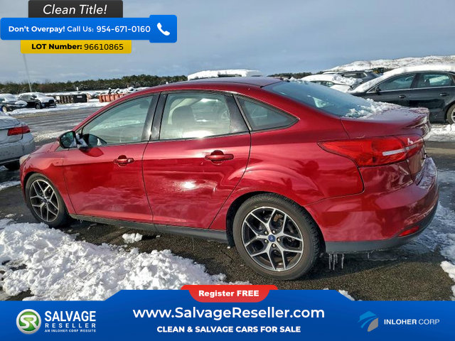 Used 2017 Ford Focus SEL w/ Cold Weather Package FWD image 3