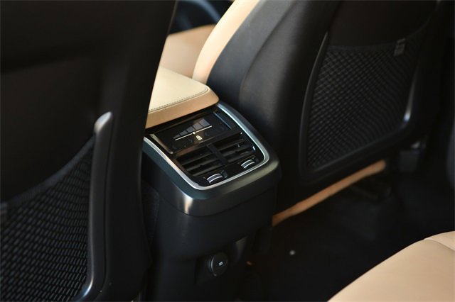 Used 2021 Volvo XC90 T6 Inscription w/ Protection Package Premier image 24
