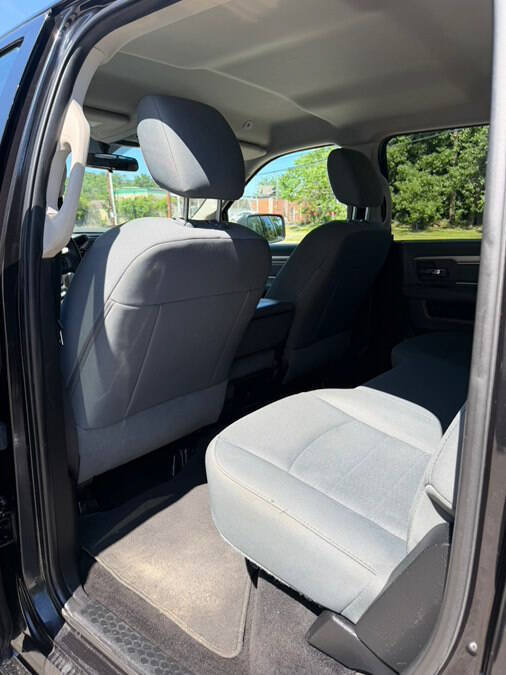 Used 2017 RAM 2500 SLT AWD/4WD image 28