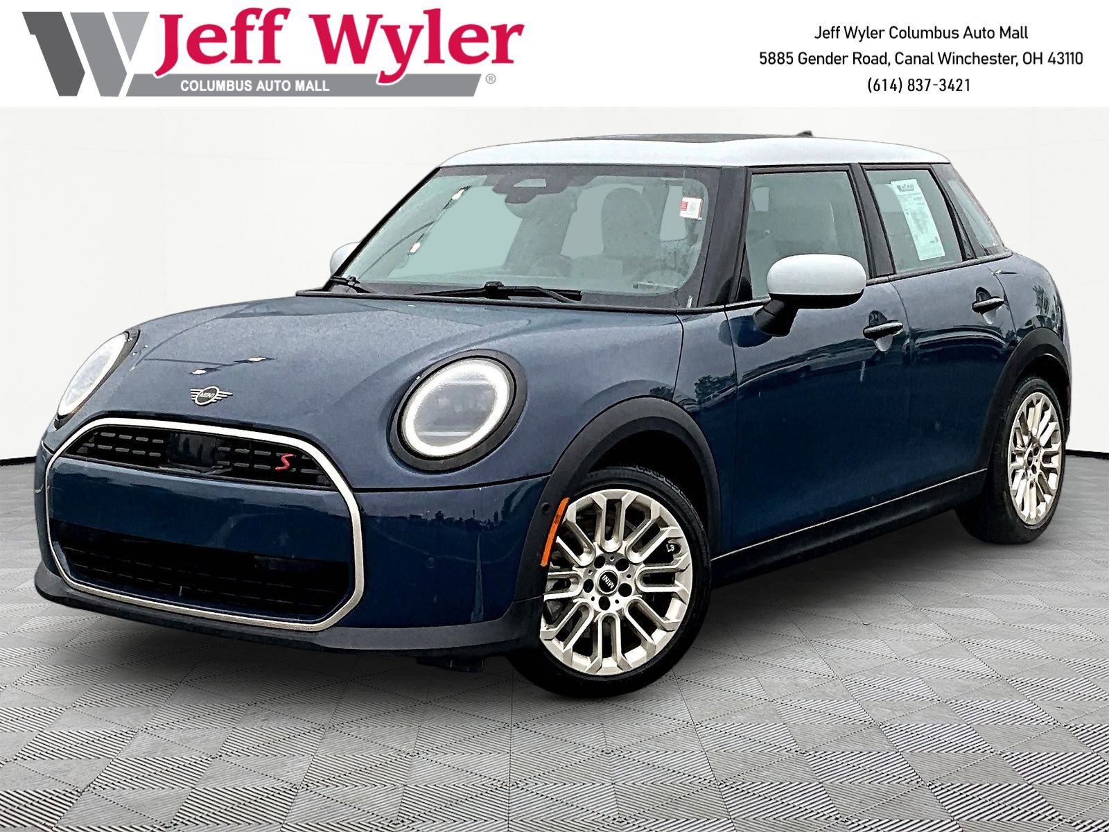 Used 2025 MINI Cooper S FWD video 1