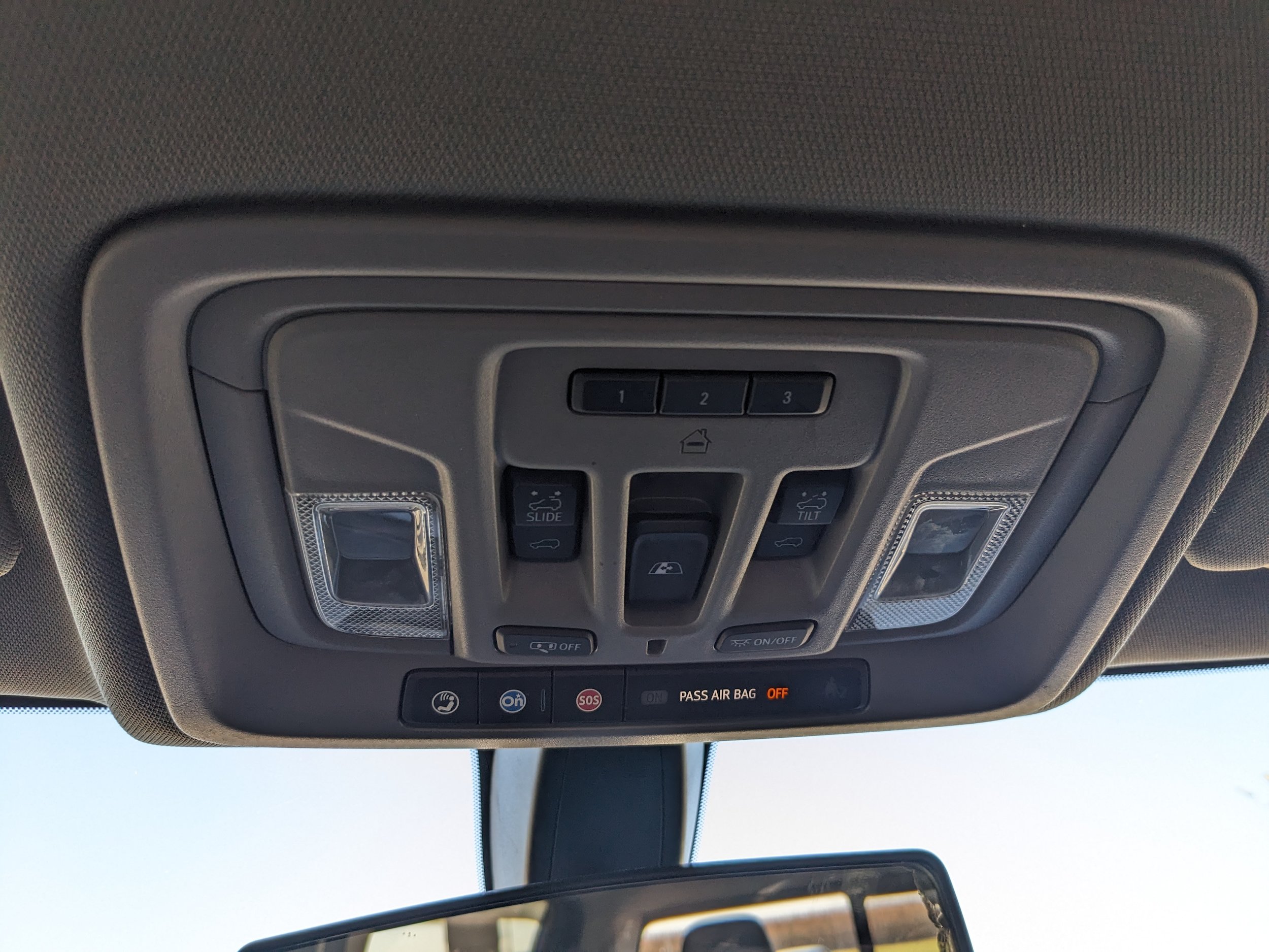 Used 2021 Chevrolet Silverado 1500 LT Trail Boss w/ Convenience Package II AWD/4WD image 16