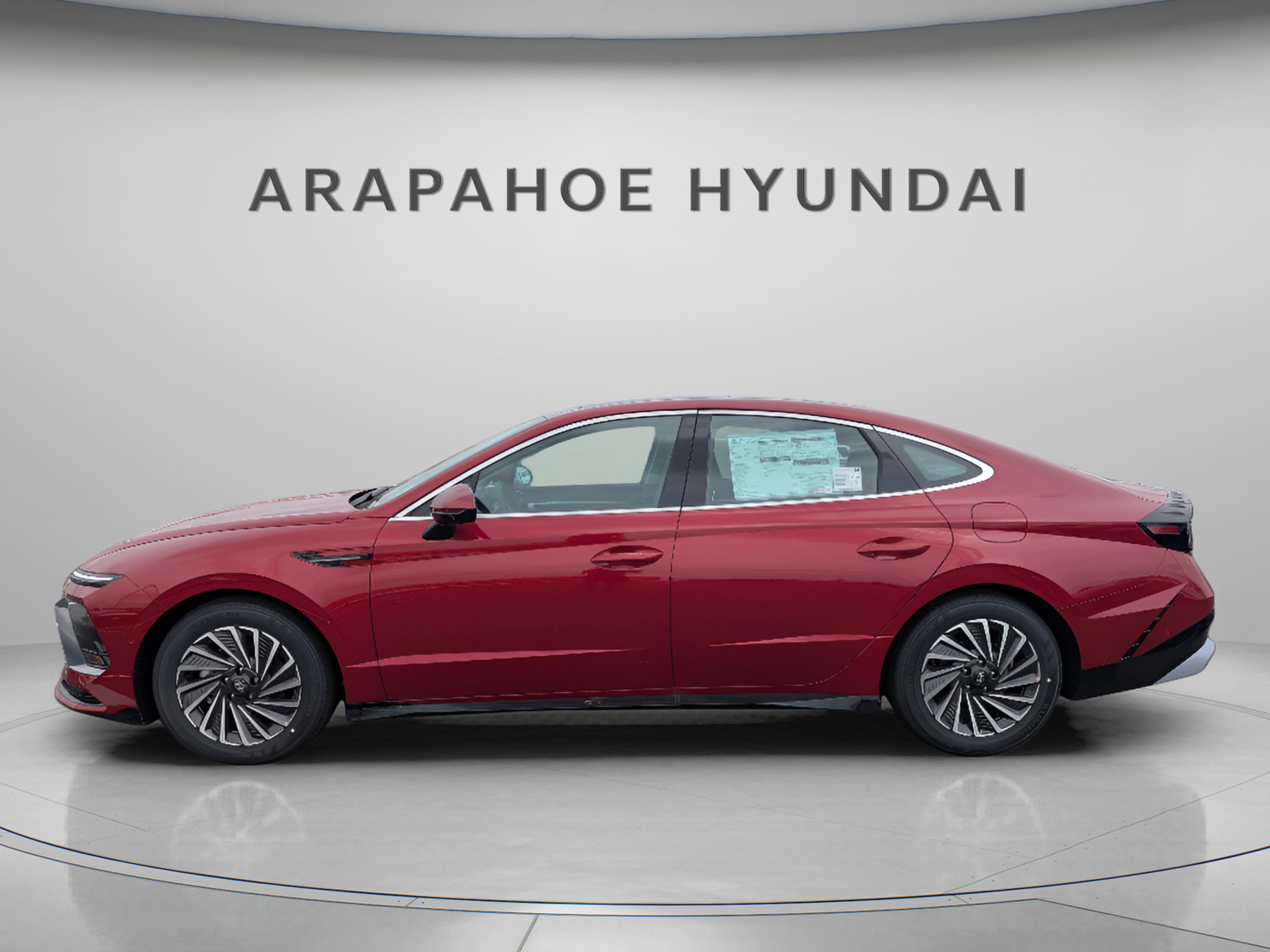 New 2025 Hyundai Sonata Limited image 2