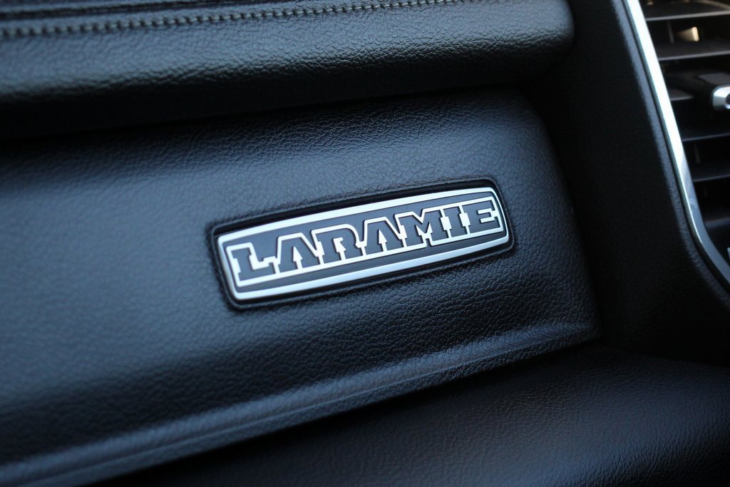 Used 2022 RAM 2500 Laramie w/ Night Edition image 39