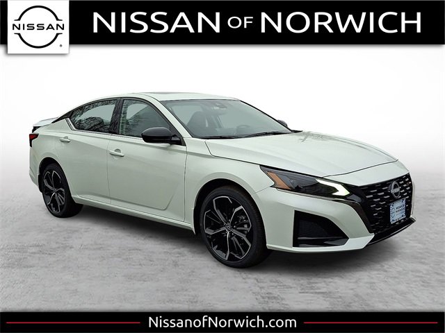 New 2025 Nissan Altima 2.5 SR