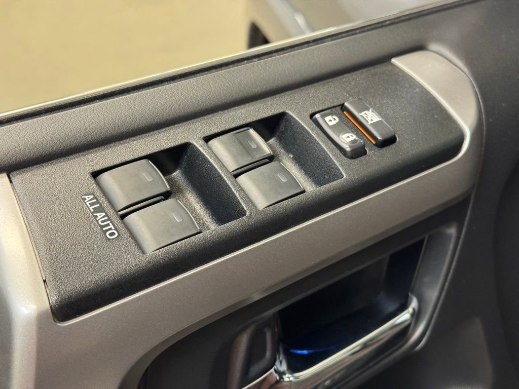 Used 2024 Toyota 4Runner Limited image 9