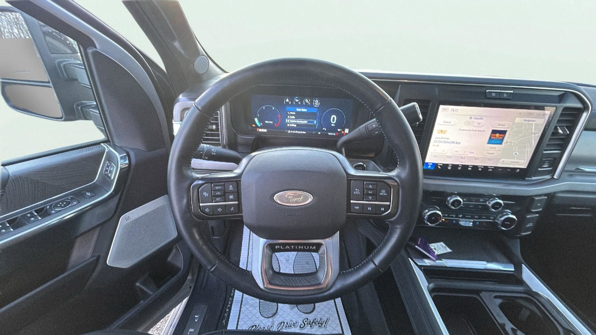 Used 2025 Ford F250 Platinum image 14