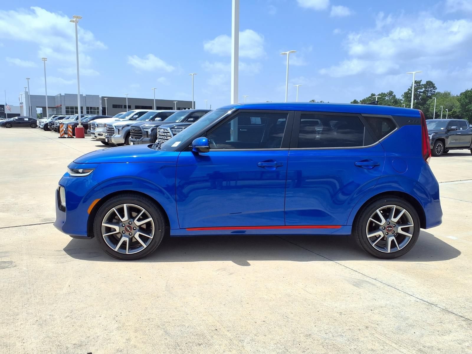 Used 2022 Kia Soul Turbo FWD image 9