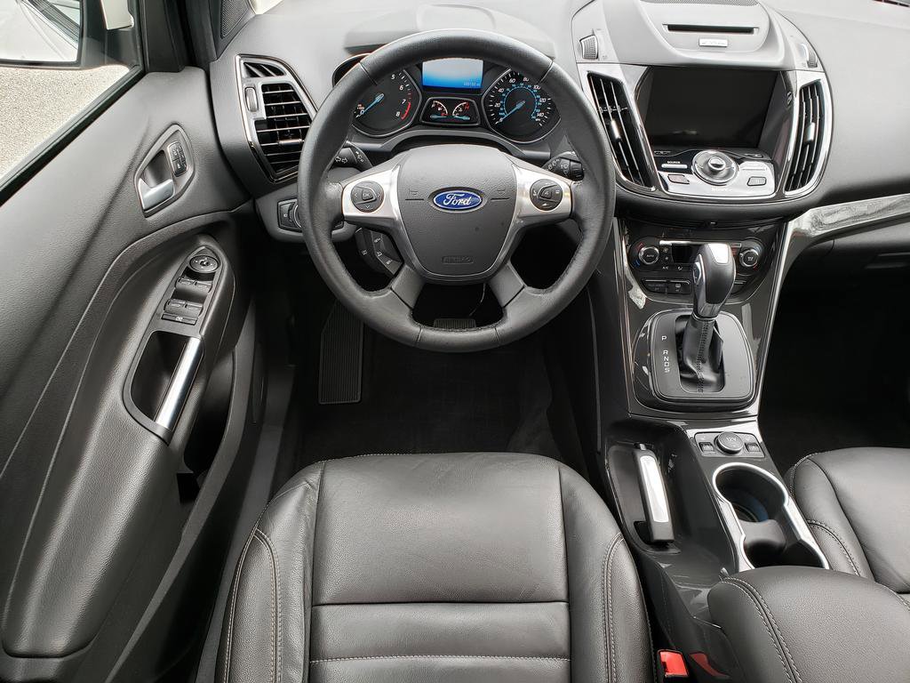 Used 2015 Ford Escape Titanium image 14