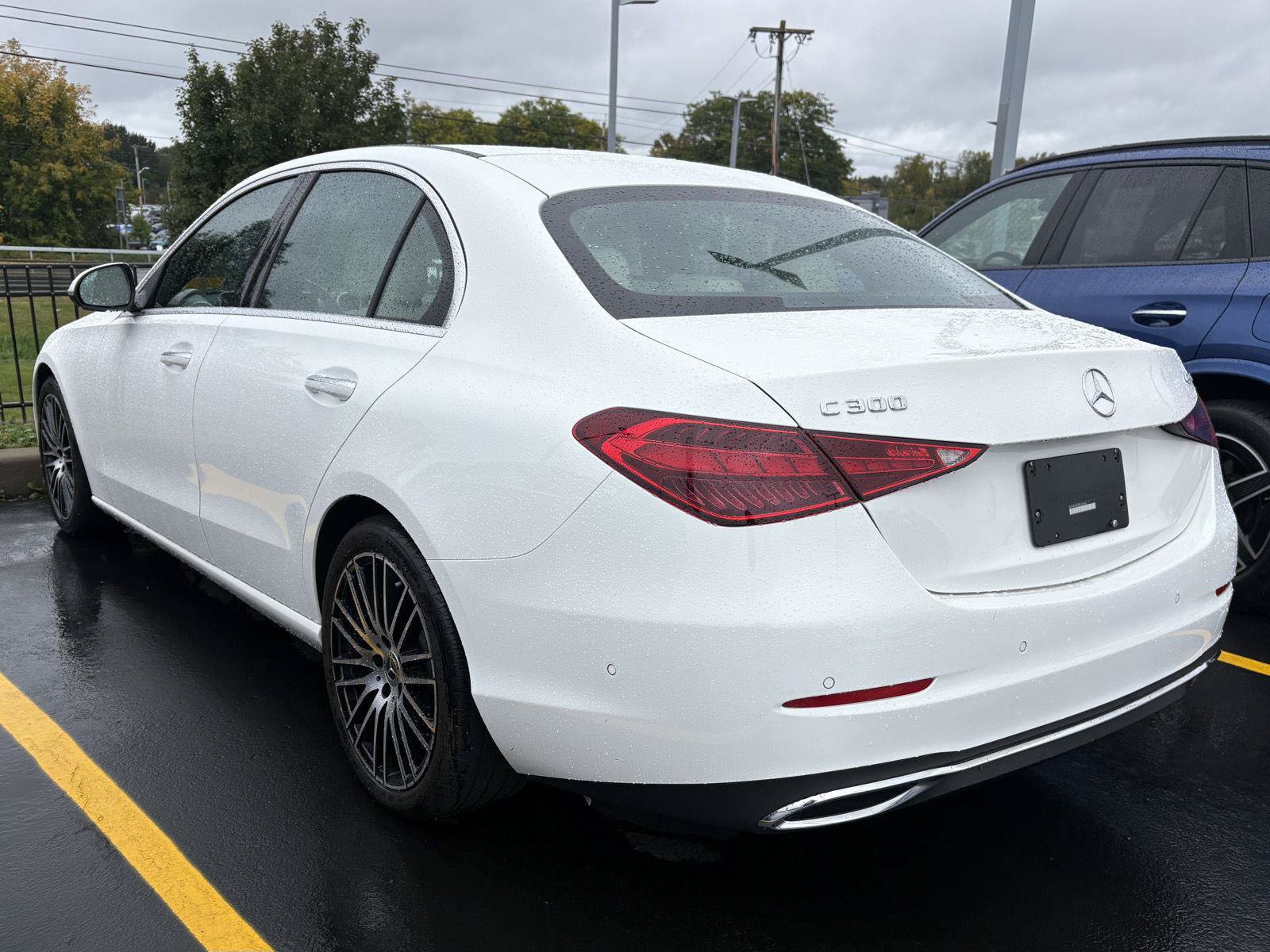 Used 2024 Mercedes-Benz C 300 4MATIC Sedan image 6