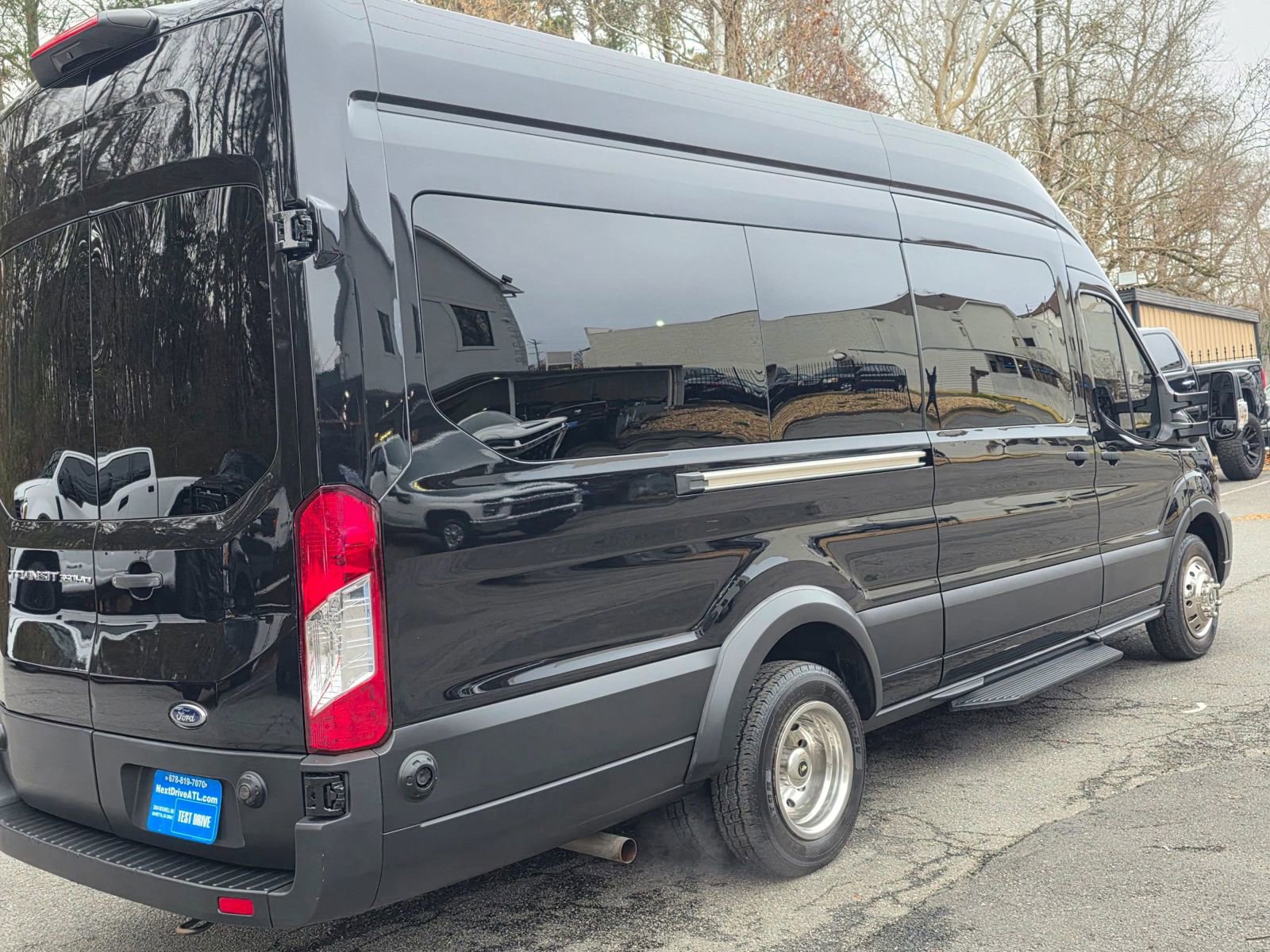 Used 2020 Ford Transit 350 XL image 36