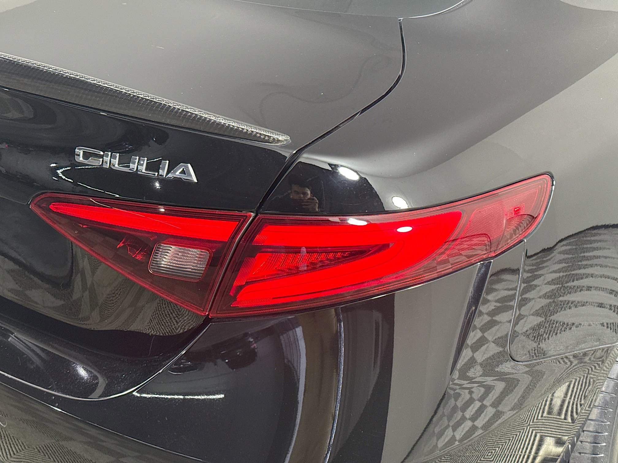 Used 2019 Alfa Romeo Giulia Ti Sport w/ Quick Order Package 22U Sport image 34