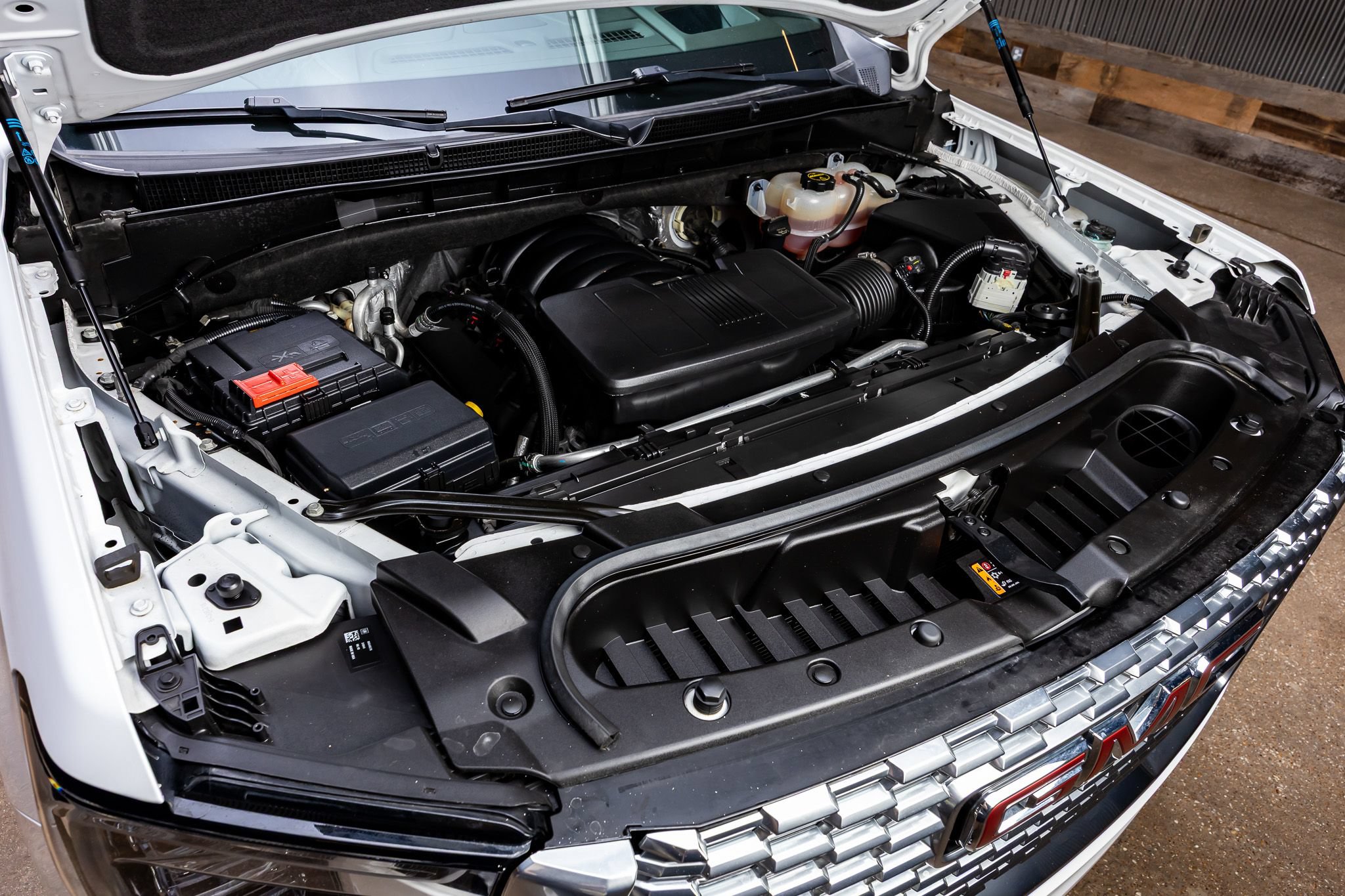 Used 2024 GMC Yukon Denali AWD/4WD image 43