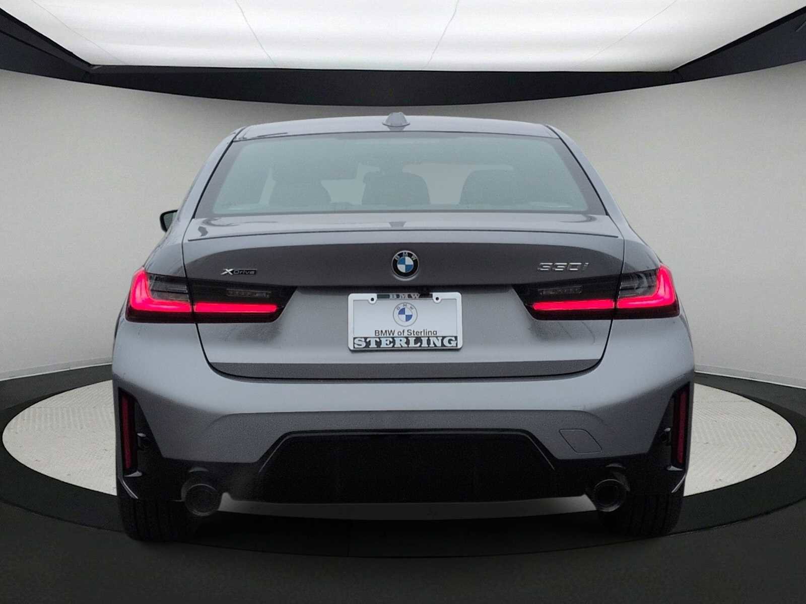 Used 2026 BMW 330i xDrive Sedan w/ M Sport Package image 7