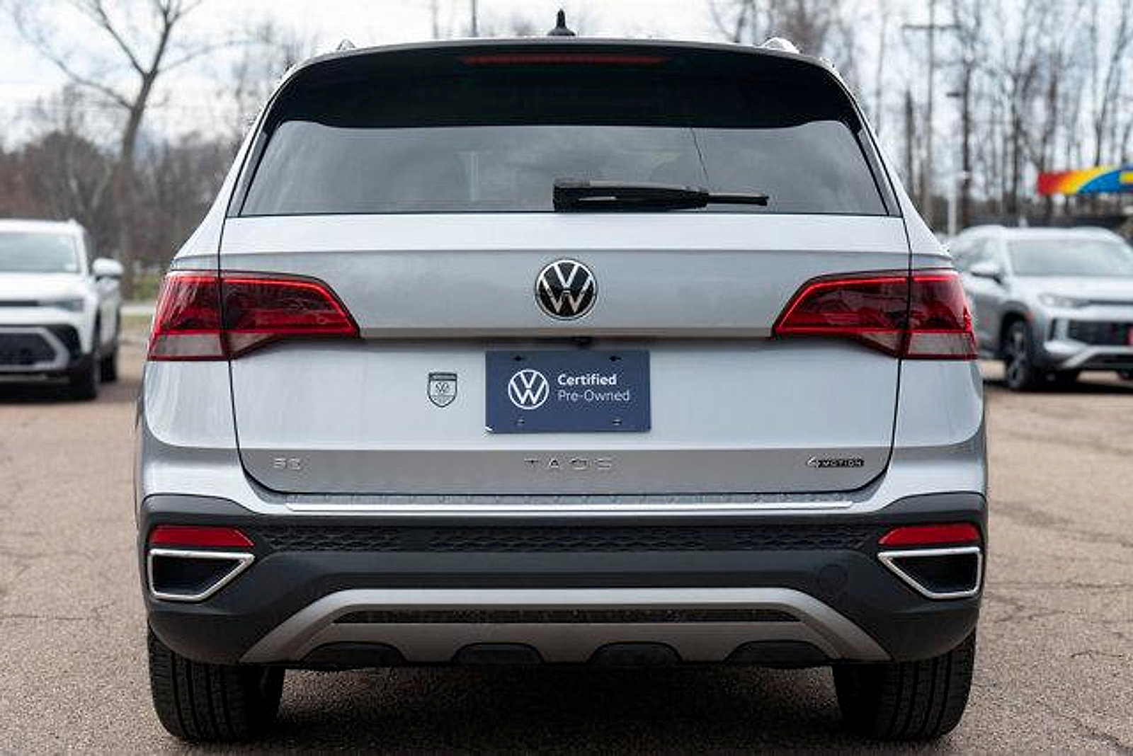 Certified 2023 Volkswagen Taos SE AWD/4WD image 5