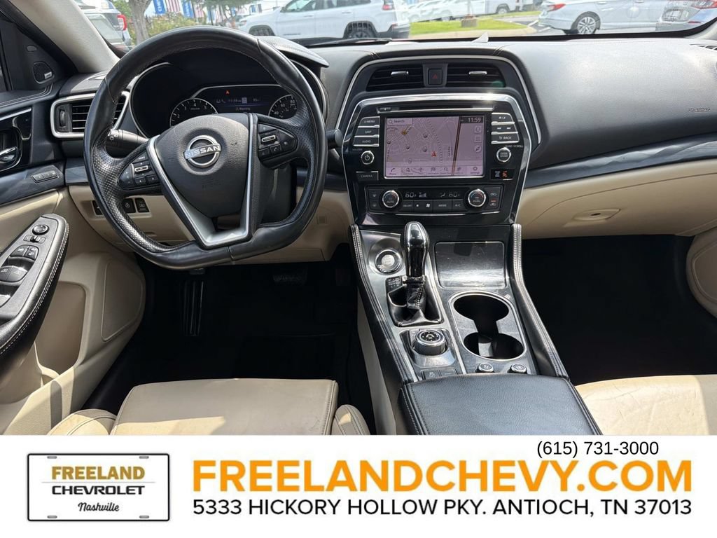 Used 2023 Nissan Maxima Platinum w/ Sport Mat Group FWD image 18