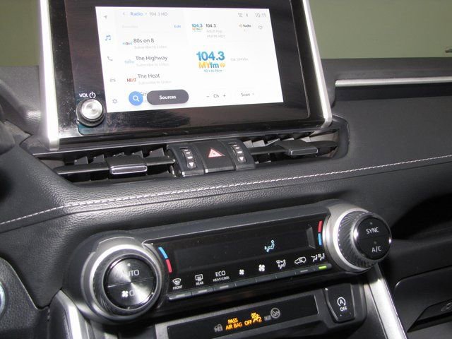 Used 2024 Toyota RAV4 XLE Premium image 7