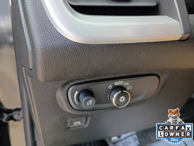 Used 2024 GMC Terrain SLE w/ Driver Convenience Package FWD image 12