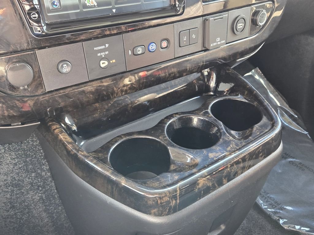 Used 2022 Chevrolet Express 2500 Extended w/ Enhanced Convenience Package image 24