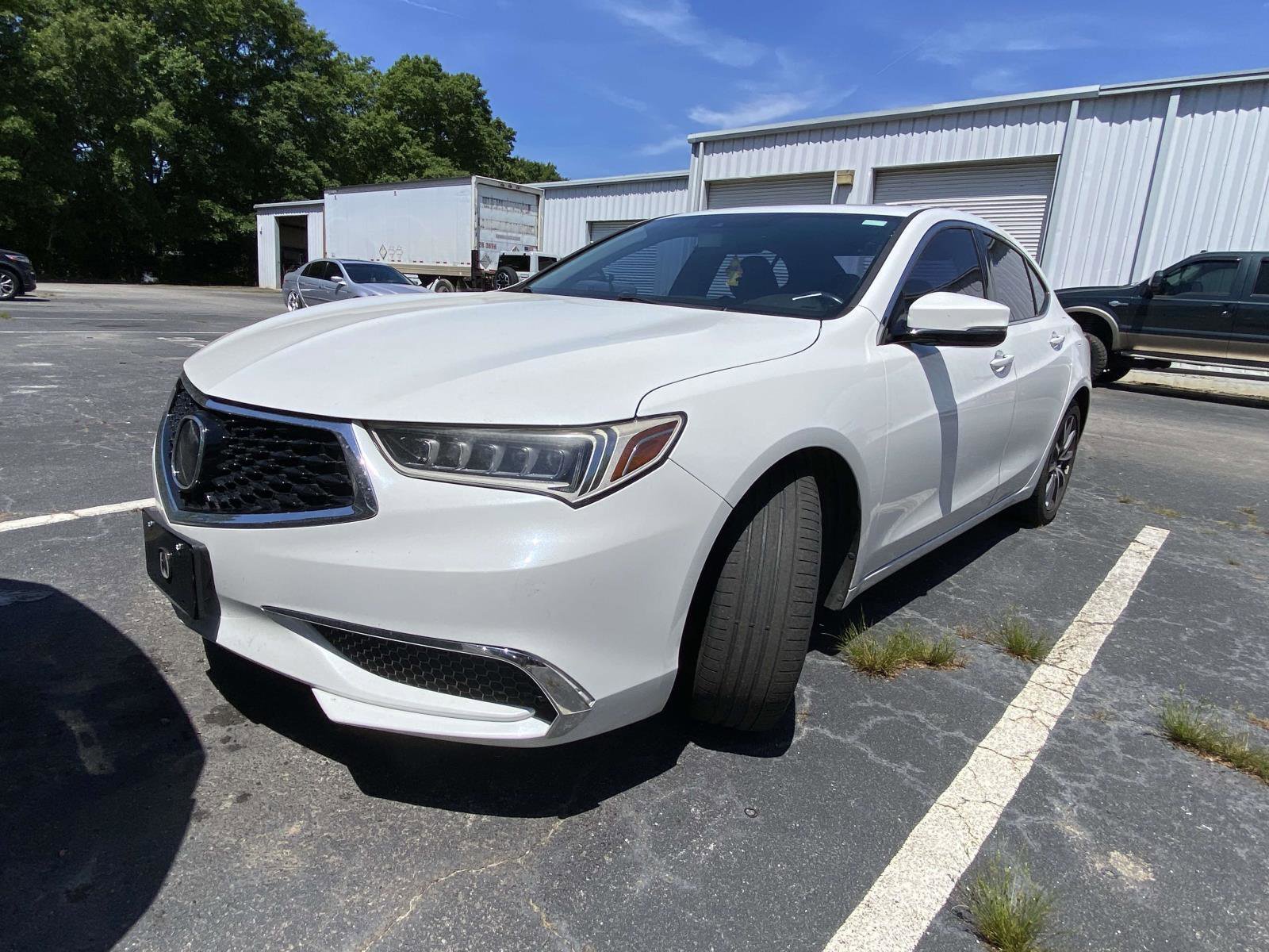 Used 2018 Acura TLX V6 FWD image 3