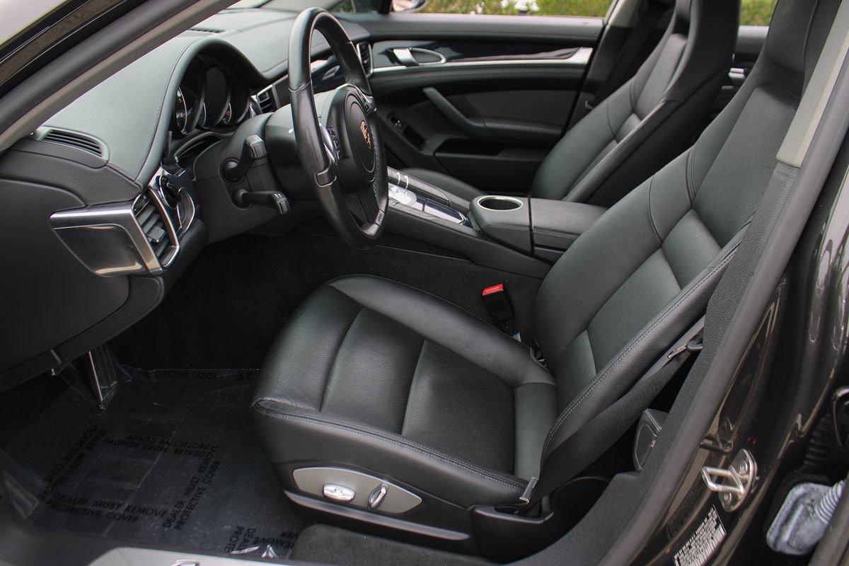 Used 2012 Porsche Panamera image 14