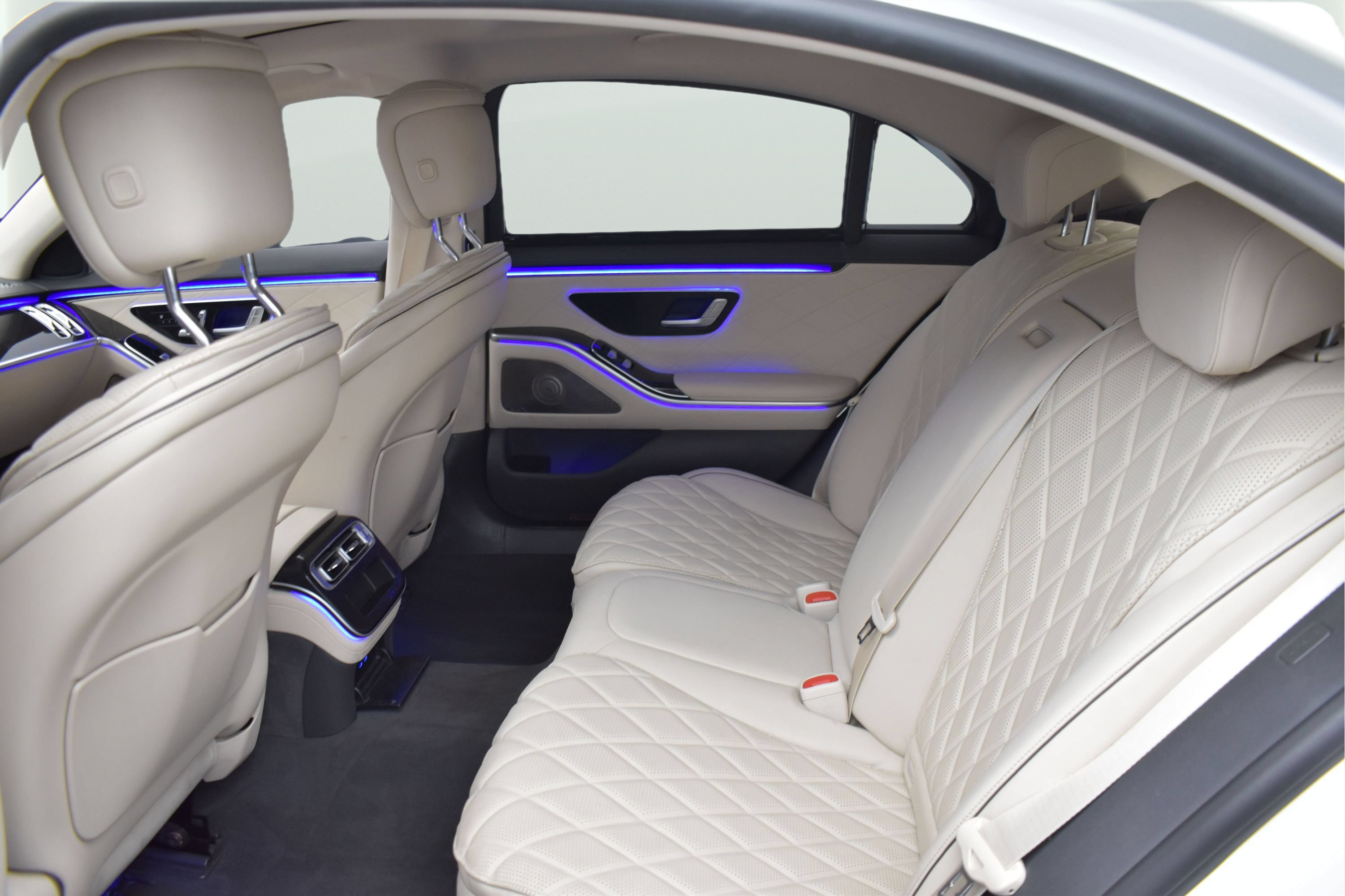 Used 2023 Mercedes-Benz S 500 4MATIC image 24