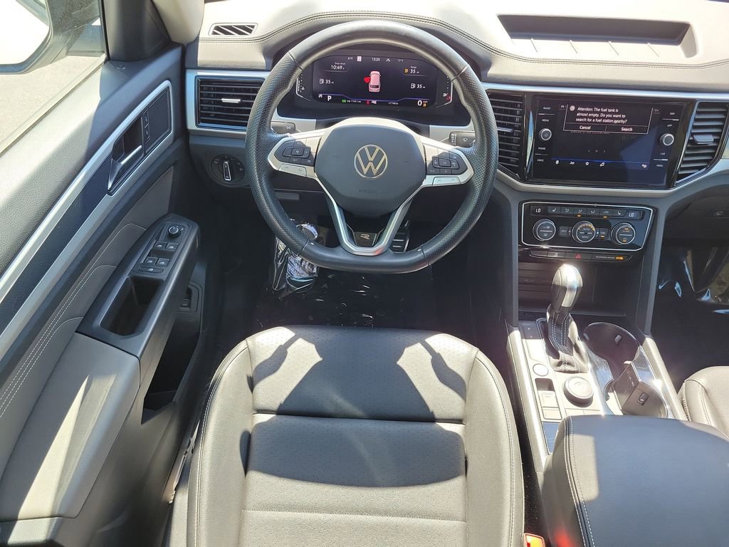 Used 2023 Volkswagen Atlas SEL R-Line image 14
