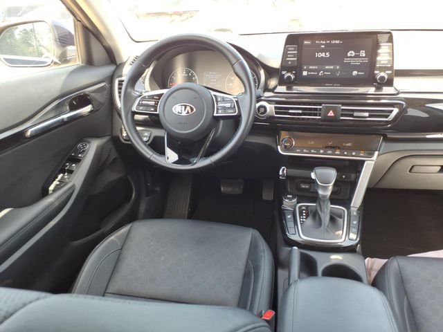 Used 2021 Kia Seltos EX AWD/4WD image 4