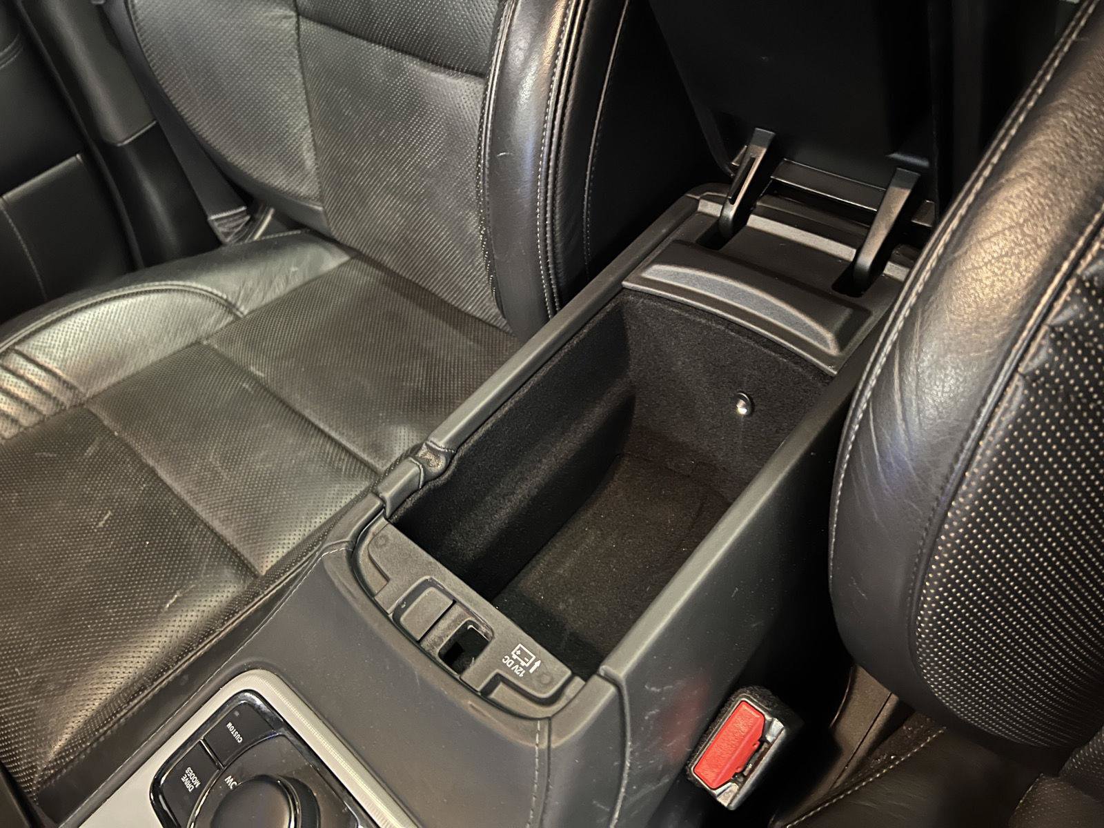 Used 2018 Jeep Grand Cherokee Trackhawk AWD/4WD image 23