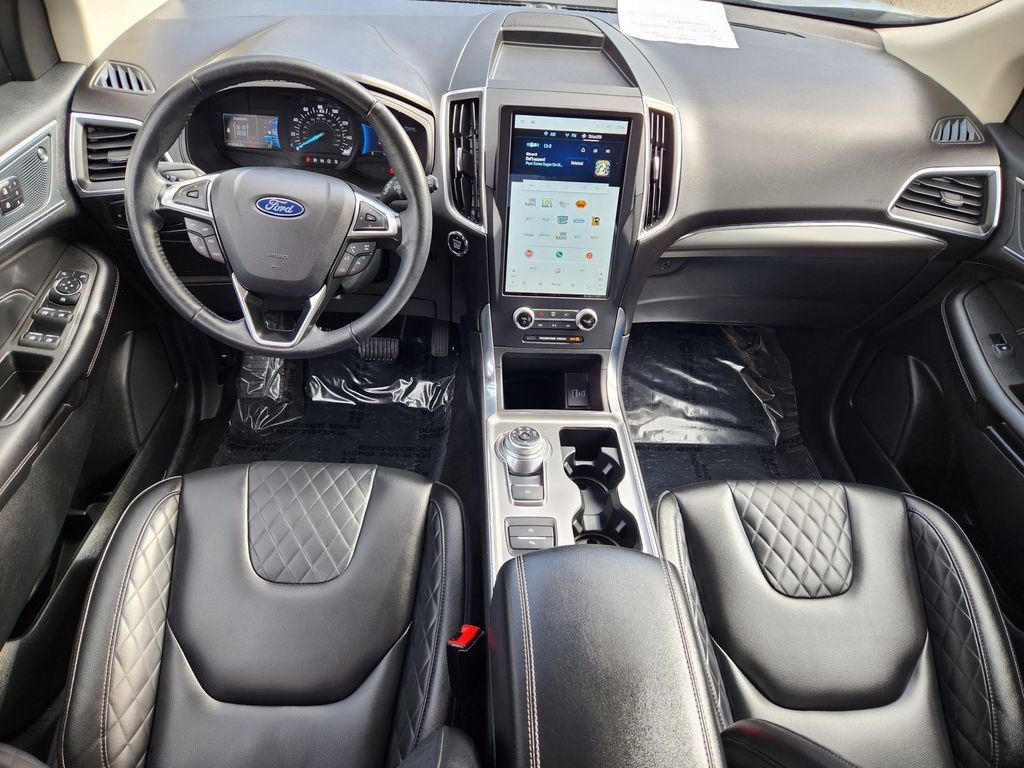 Used 2024 Ford Edge Titanium image 11