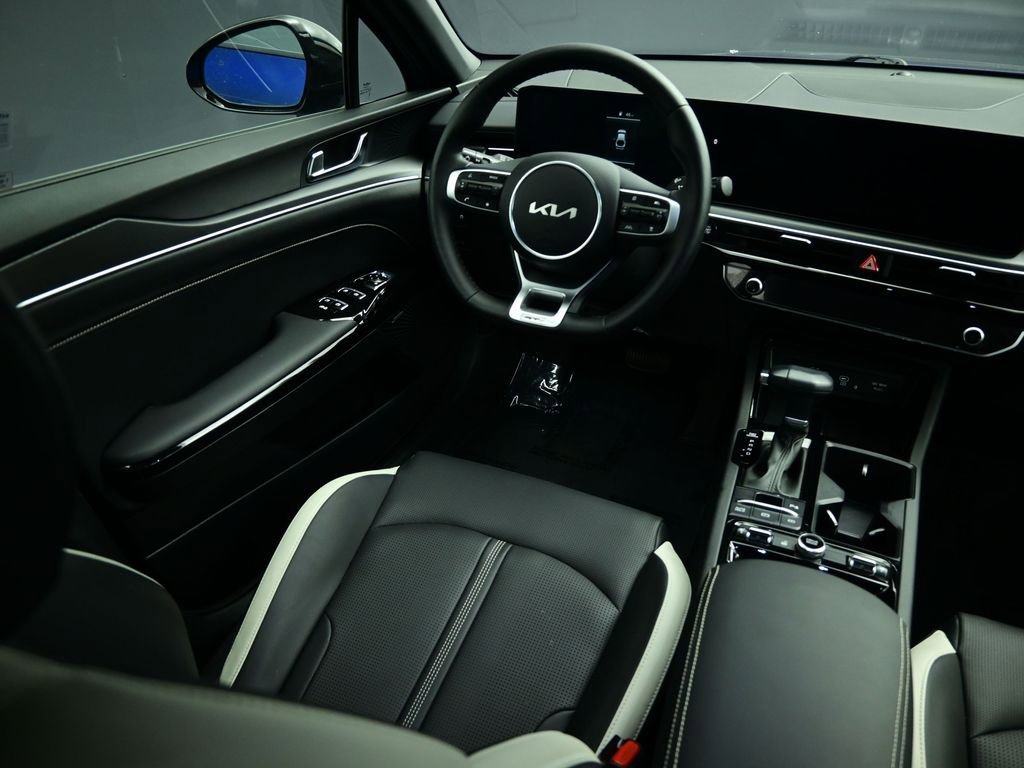 Used 2025 Kia K5 GT-Line w/ GT-Line Premium Package image 46