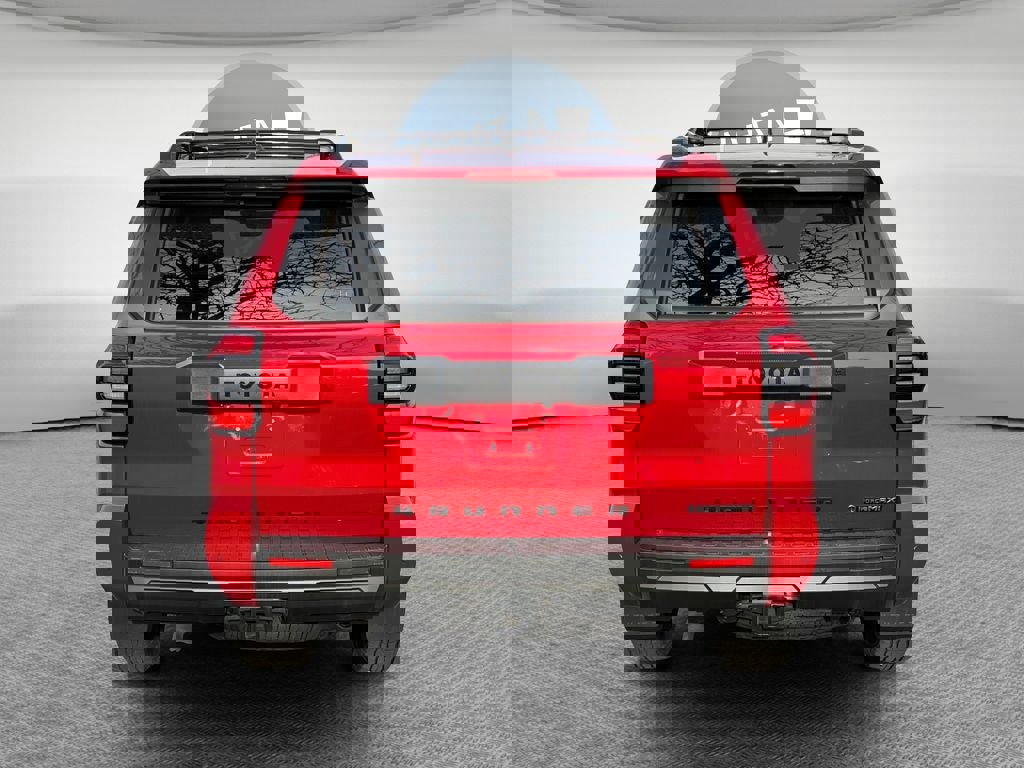 Certified 2025 Toyota 4Runner TRD Off-Road Premium image 5