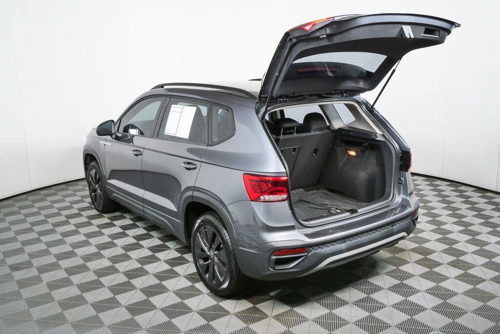 Certified 2023 Volkswagen Taos S FWD image 25