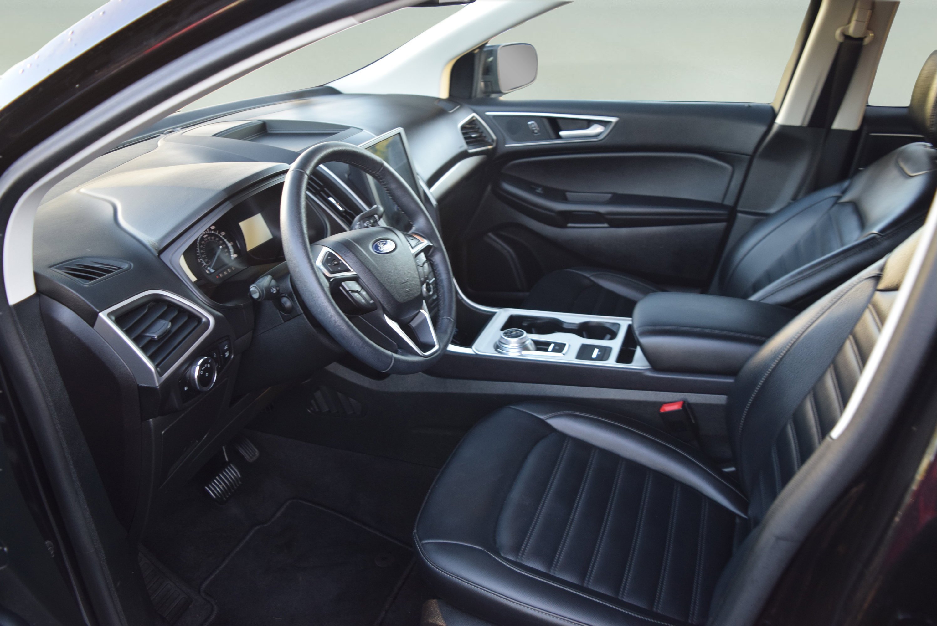 Used 2024 Ford Edge SEL w/ Convenience Package AWD/4WD image 9