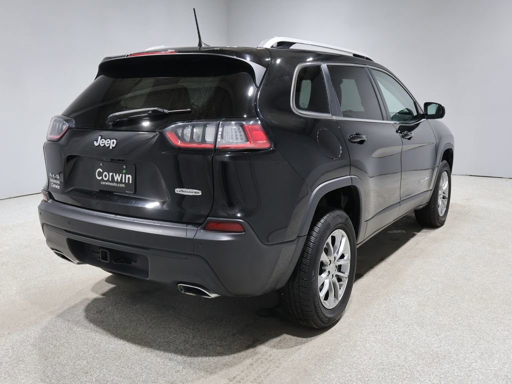 Used 2021 Jeep Cherokee Latitude Lux w/ Comfort/Convenience Group image 2