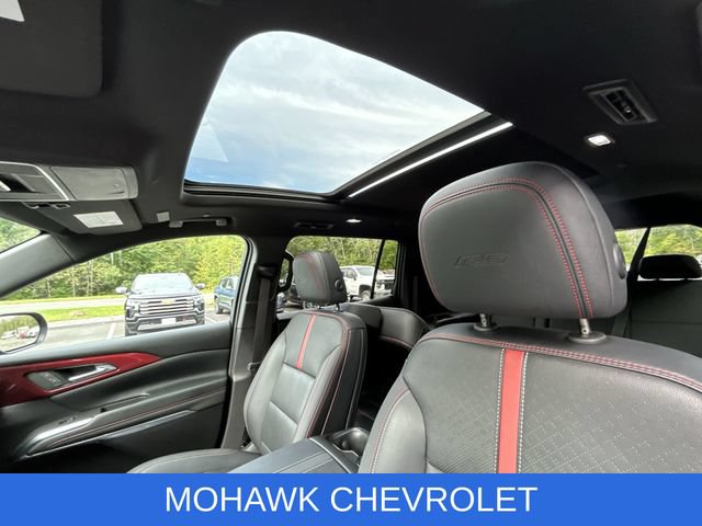 Used 2024 Chevrolet Traverse RS w/ LPO, Floor Liner Package AWD/4WD image 19